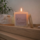Vela para massagem premium em frasco de vidro com tampa de pinus